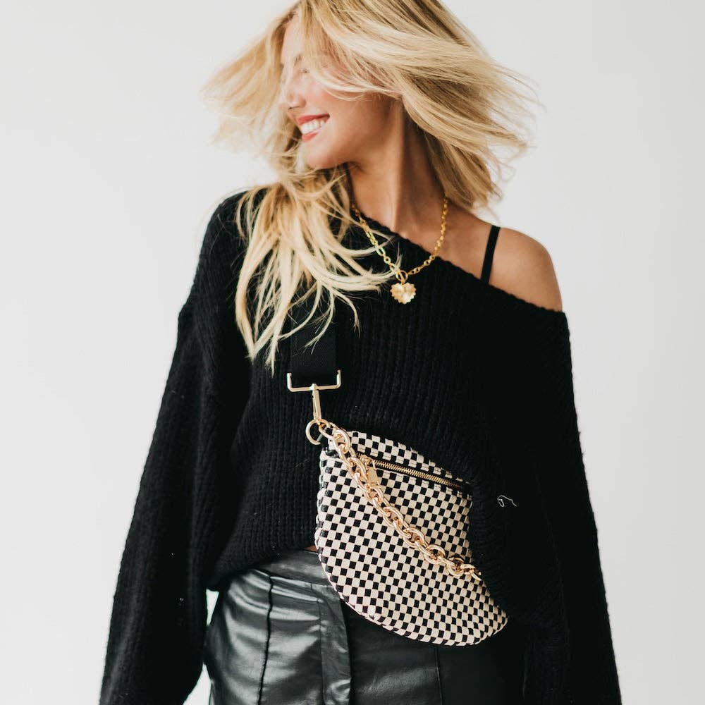 Gold metal chain shoulder strap accessory for handbags