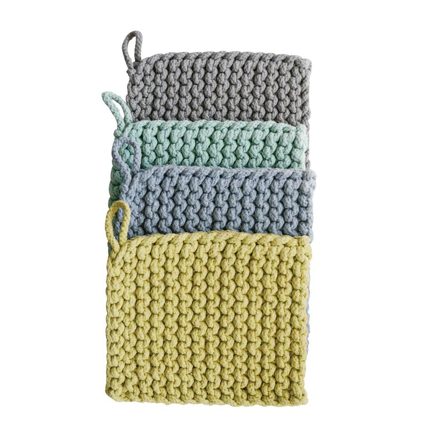Cotton crocheted pot holder, available in four colors
