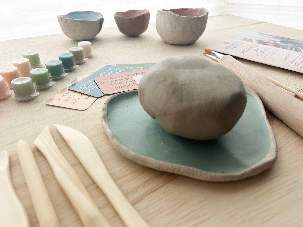 Deluxe Holiday Luminary Clay Kit | Breathe People - Pages & Parcels