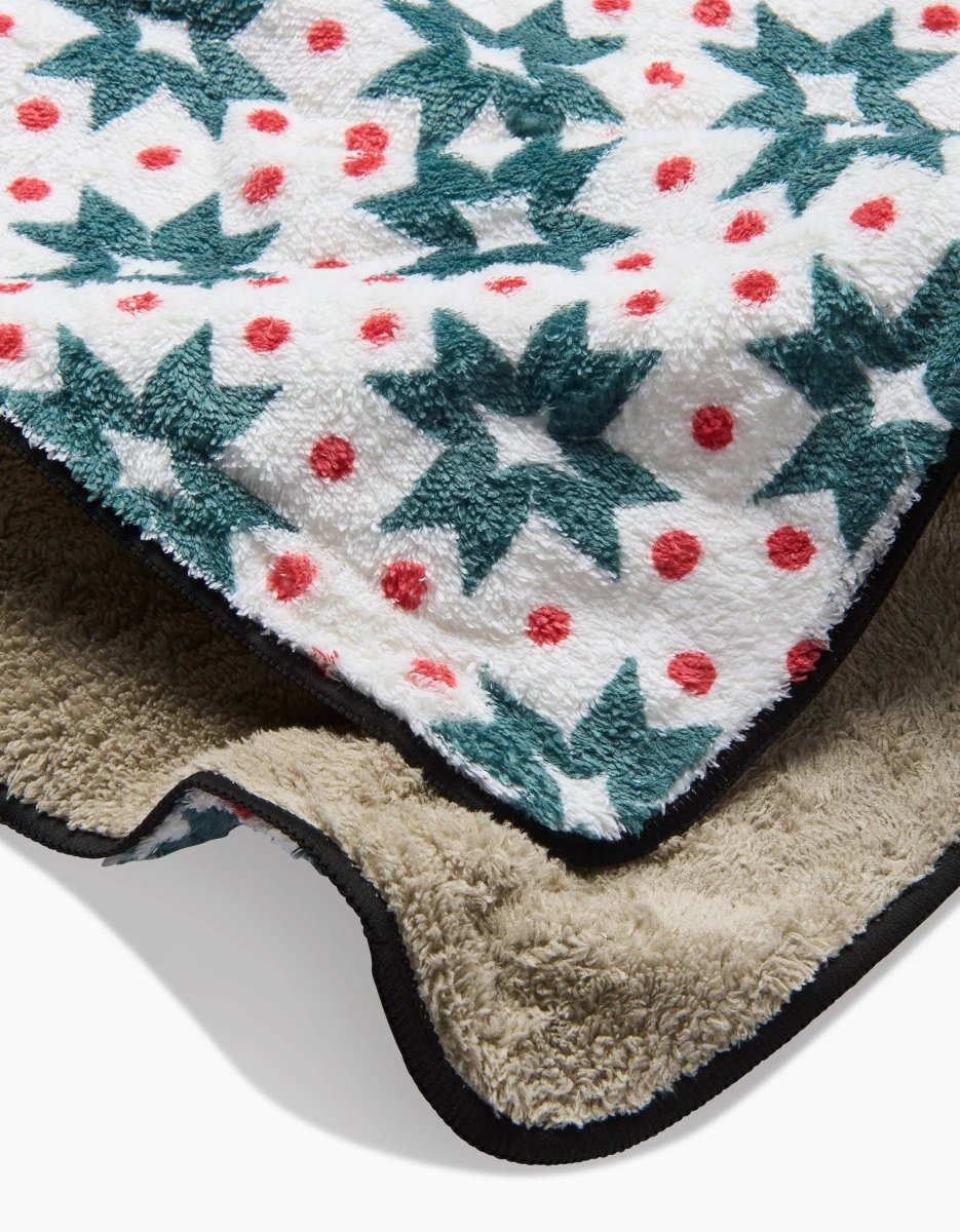 Geo Star Plush Towel - Pages & Parcels