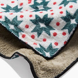 Geo Star Plush Towel - Pages & Parcels