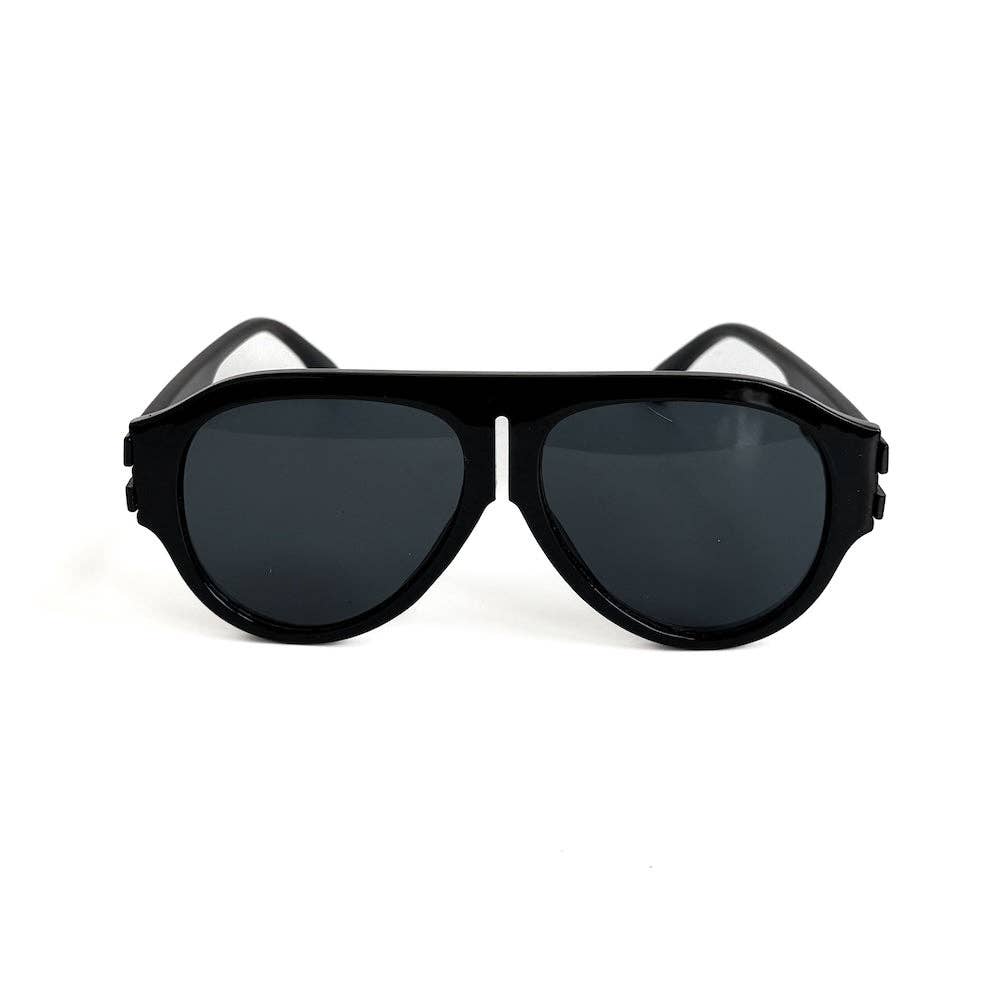 Aviator sunglasses in tortoise and black