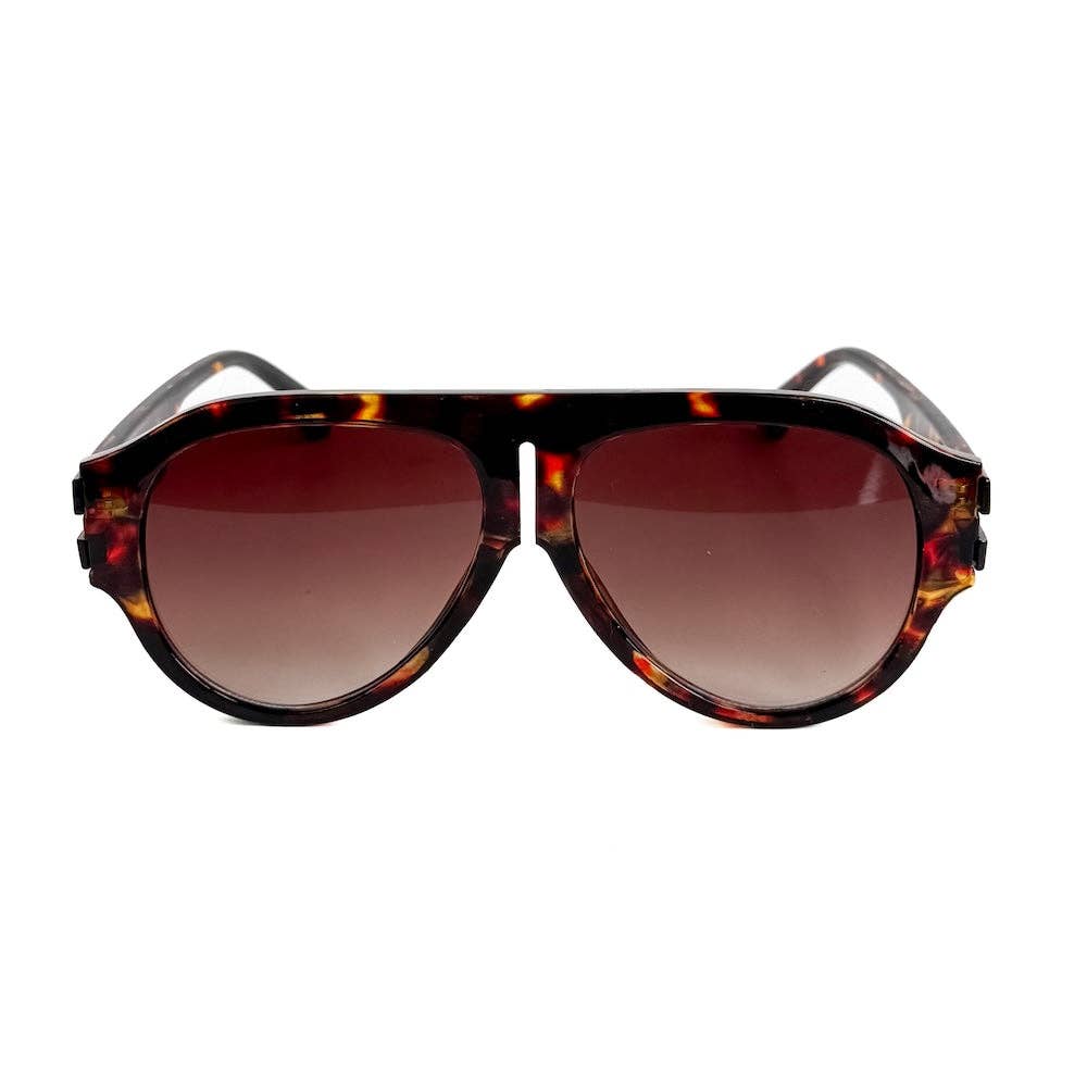 Aviator sunglasses in tortoise and black