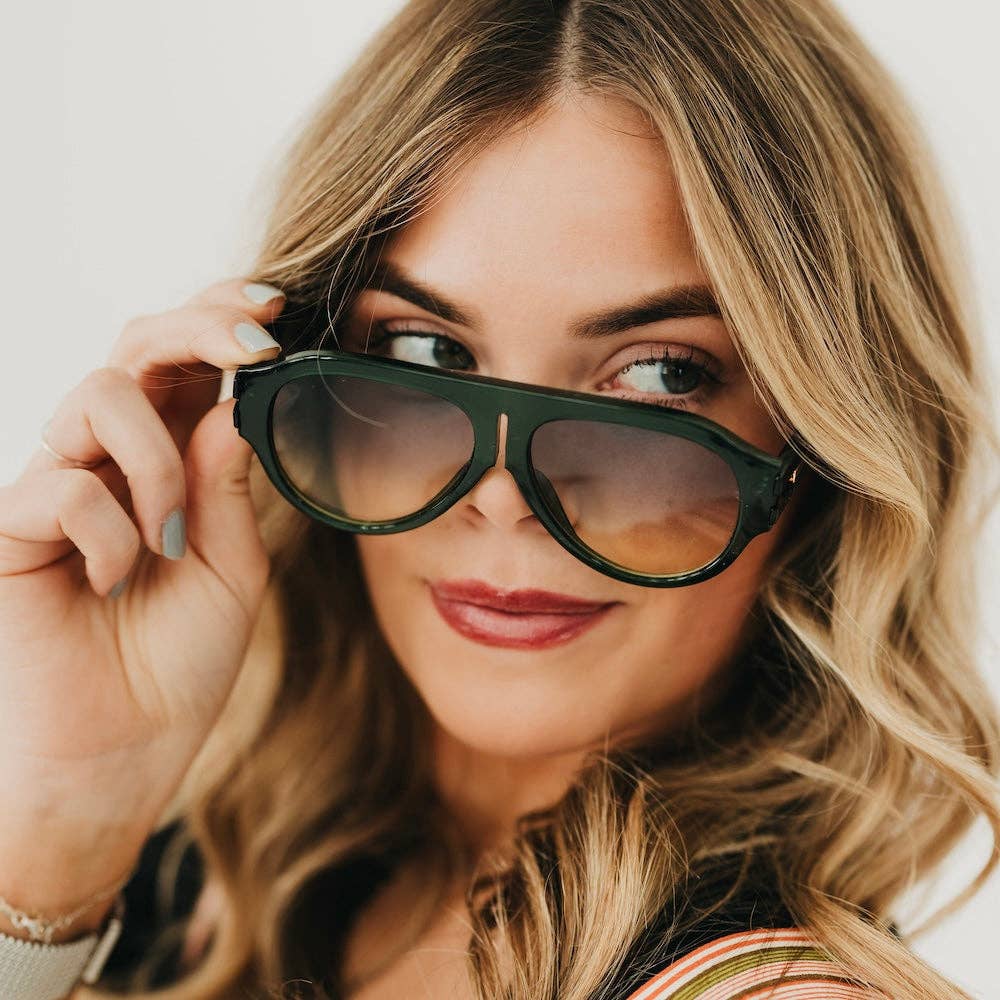 Aviator sunglasses in tortoise and black