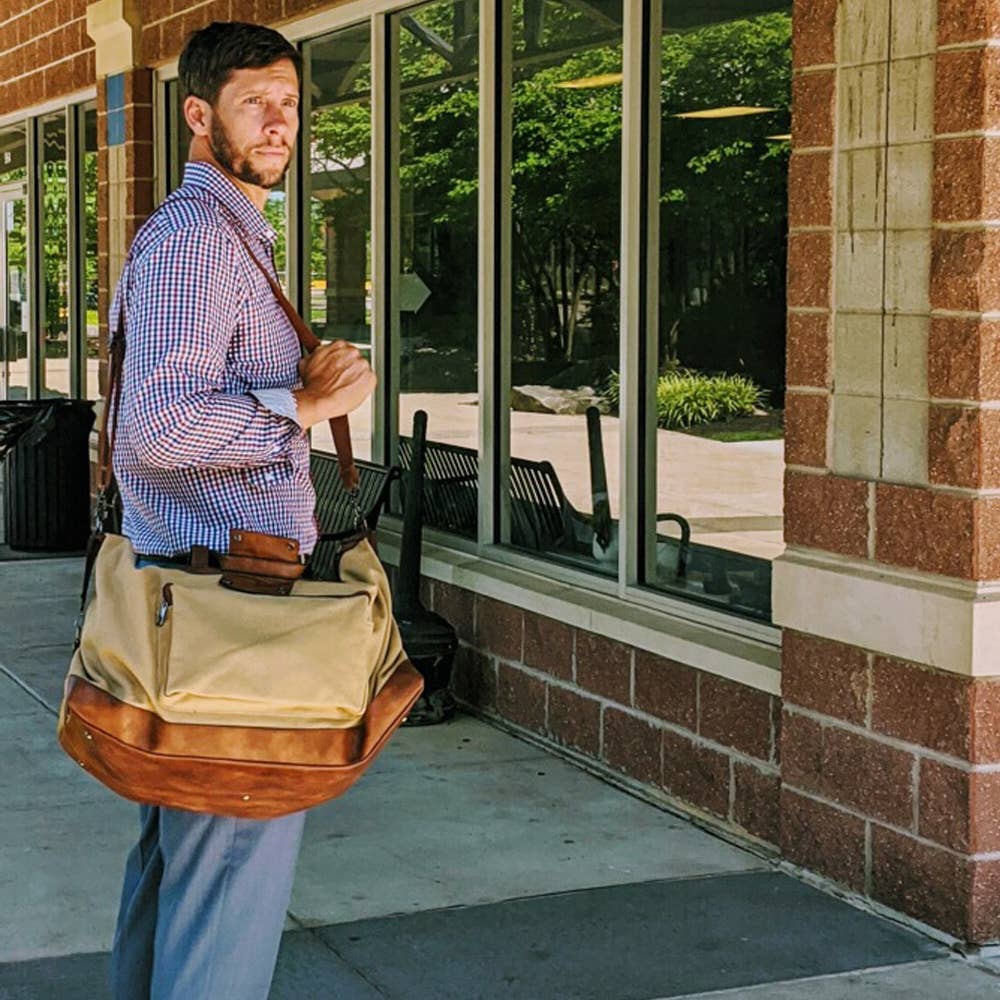 Men's Canvas Weekender - Pages & Parcels