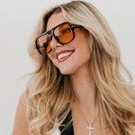 Oversized aviator sunglasses with a soft-cloth case