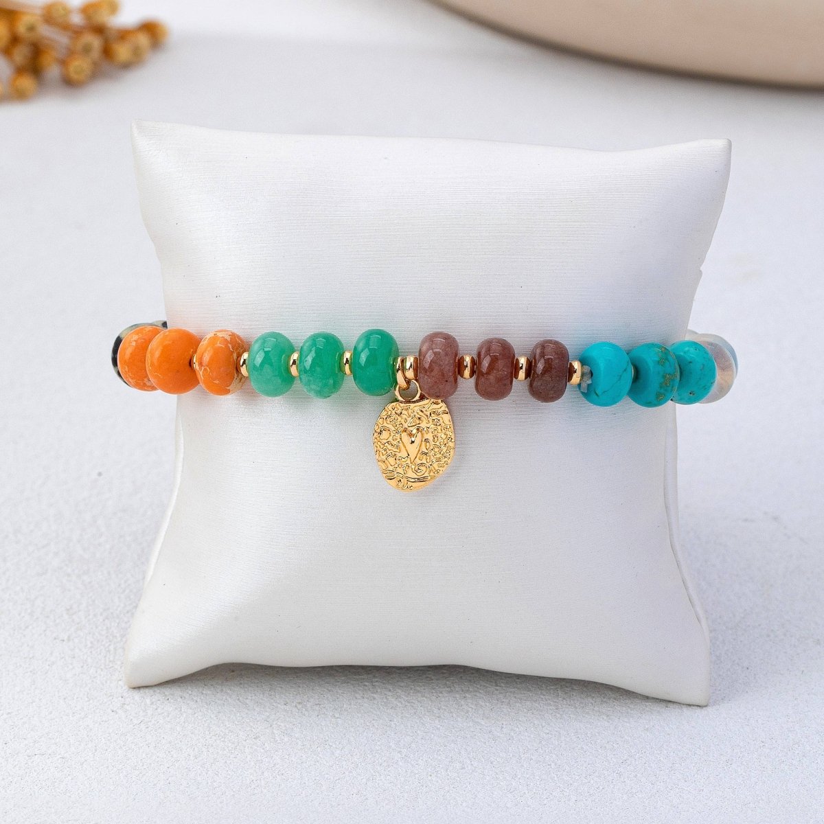 Natural stone heart charm stretch bracelet