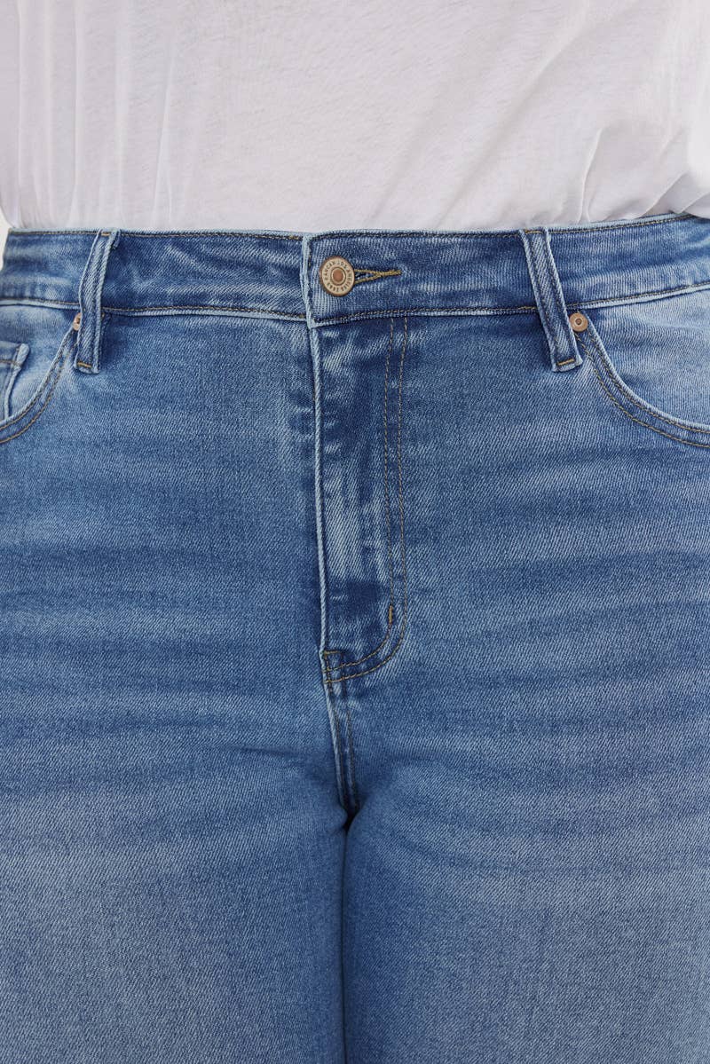 Plus Size High Rise Slim Straight Jeans | Kan Can - Pages & Parcels