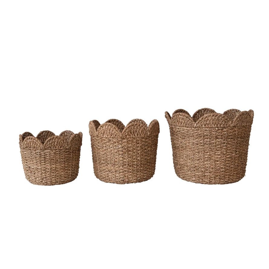 Round tapered baskets braided from natural rattan