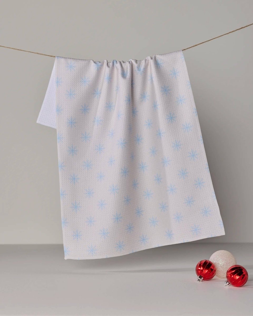 Snowy Tea Towel - Holiday 2026 - Pages & Parcels