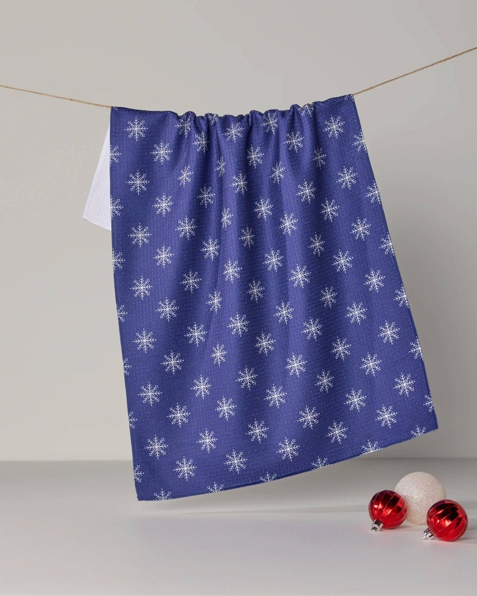 Snowy Tea Towel - Holiday 2026 - Pages & Parcels