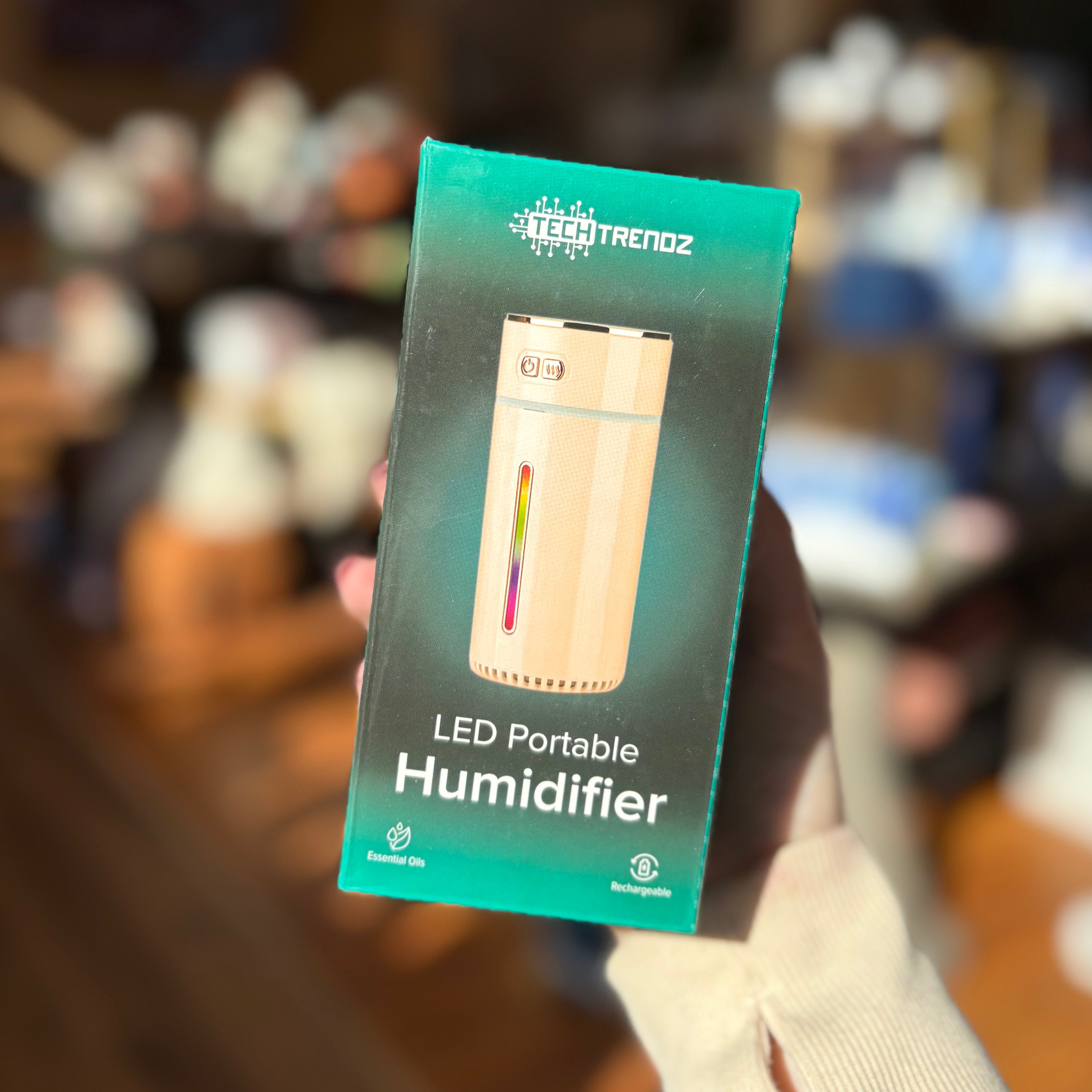 Led portable humidifier